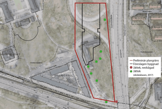 Kristinebergs slottspark står inför betydande förändringar när kontor istället för idrottsplats planeras i området. Den nya kontorsbyggnaden på upp till 9 våningar längs Essingeleden, riskerar det historiska området en radikal omvandling.