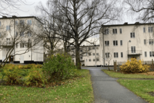 I Hjorthagskransen byggs 200 bostäder på värdefull naturmark, bl.a. vid Rådjursstigen